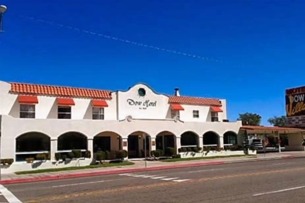Dow Villa Motel Lone Pine