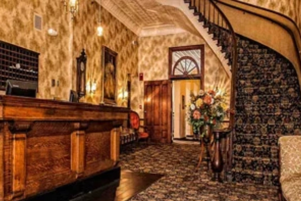 DeSoto House Hotel Galena