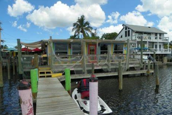 Food at Bert's Bar & Grill, Matlacha