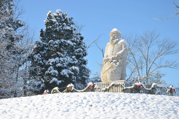 1935 Santa Statue in Santa Claus, Indiana