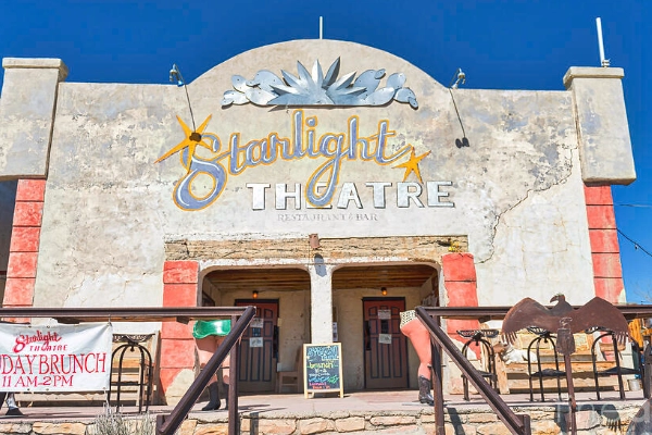 Starlight Theatre Restaurant & Saloon
