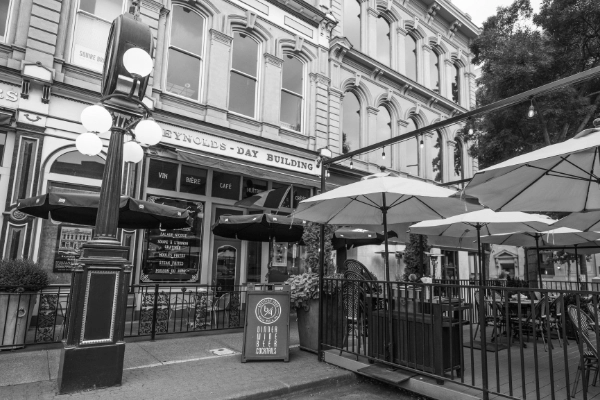 Brasserie Four