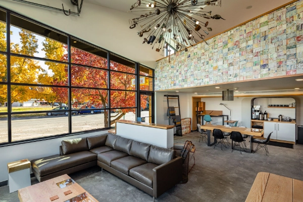 Finch Hotel