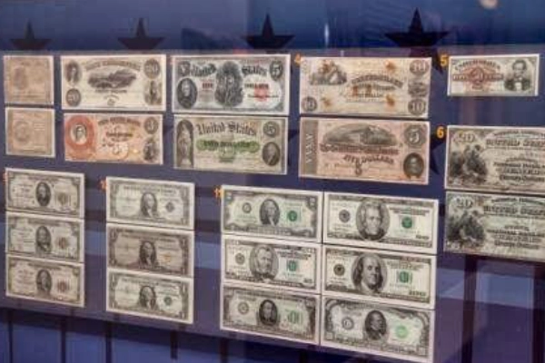 A cube of a million dollars at the Money Museum