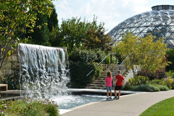 The geodesic dome of the Greater Des Moines Botanical Garden
