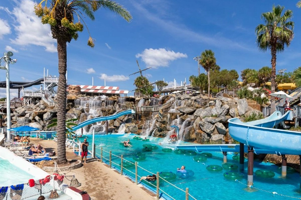 Water slides at Big Kahuna’s Water & Adventure Park