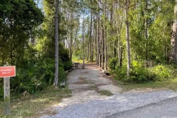 A campsite near the beach at Gulf State Park