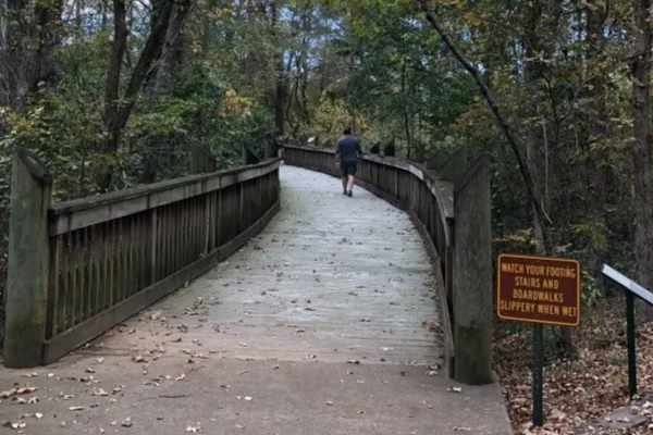 A campsite near the river at LeFleur’s Bluff State Park