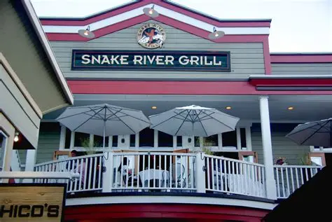 A plate of elk tenderloin from Snake River Grill