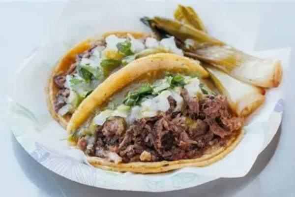 A plate of Tijuana-style tacos from Tacos El Gordo