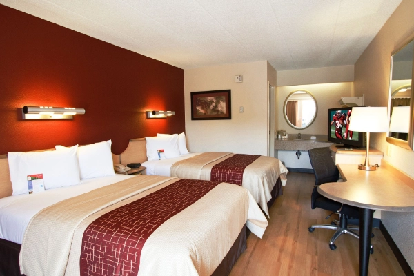 A simple, clean room at the Red Roof Inn
