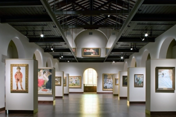 Quirky Soviet-era paintings at The Museum of Russian Art