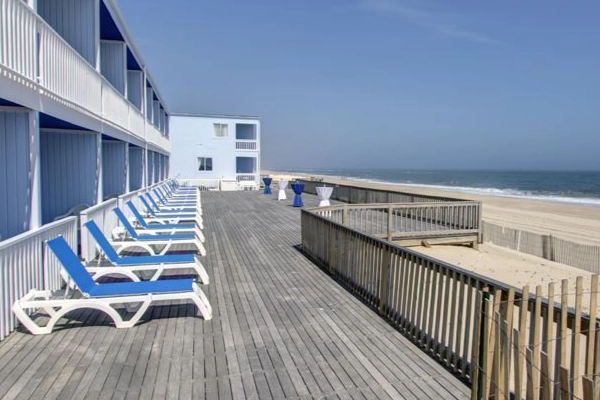 A modern, beachside room at the Montauk Blue Hotel
