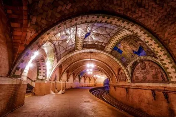 Ornate arches of the abandoned City Hall Station