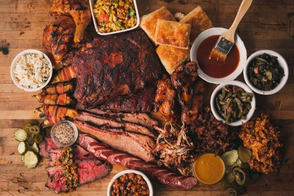 Brisket platter from 4 Rivers Smokehouse