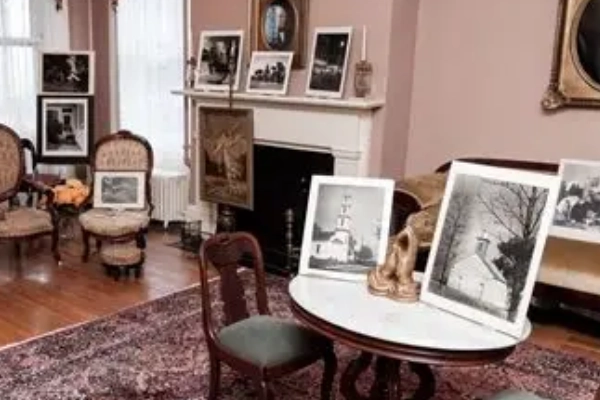 The historic 1837 Flanagan House in Peoria