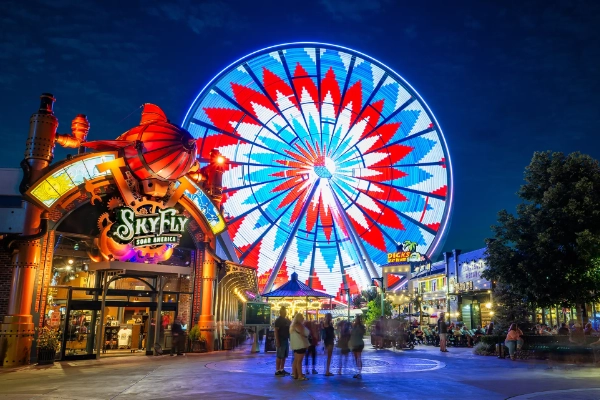 The Great Smoky Mountain Wheel at The Island in Pigeon Forge