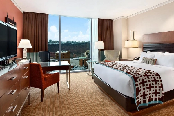 A modern, elegant room at the Fairmont Pittsburgh