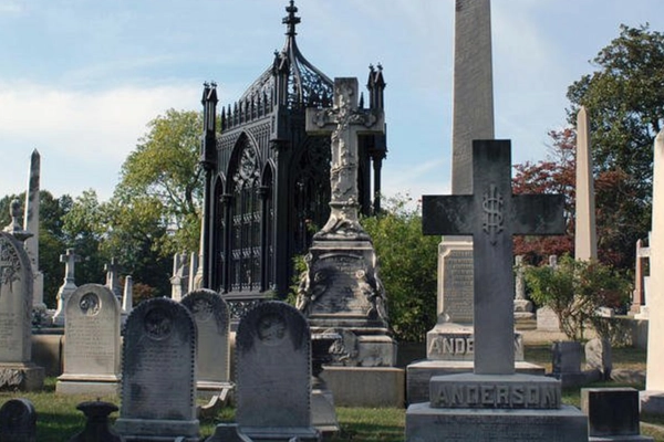 A view of the James River from Hollywood Cemetery
