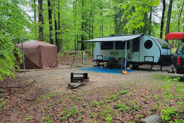 A campsite in the woods at Pocahontas State Park