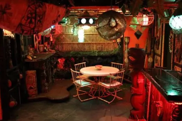 Polynesian cocktails at the Tiki Bar at The Wayfarer