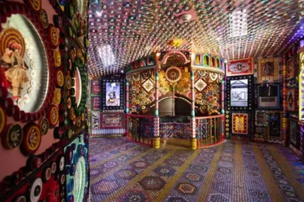 The immersive, colorful art of Meow Wolf’s House of Eternal Return