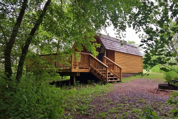 A campsite near the river at Big Sioux Recreation Area