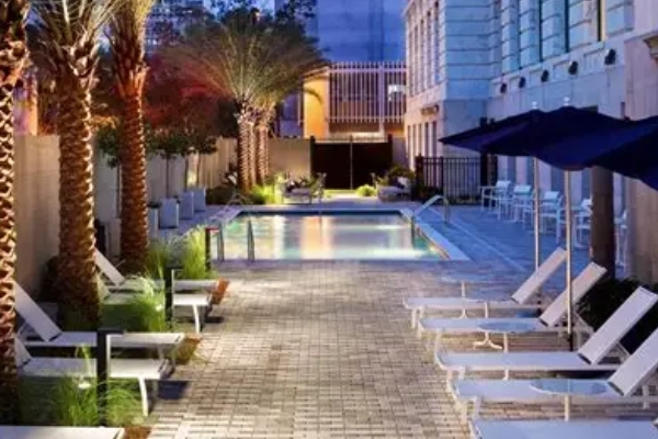 The historic, grand lobby of Le Méridien Tampa