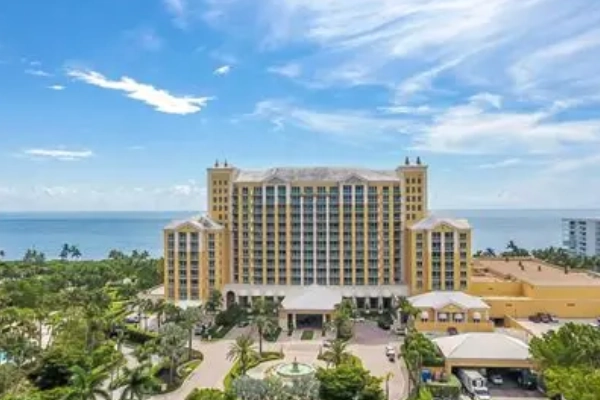 The luxurious oceanfront of The Ritz-Carlton Key Biscayne