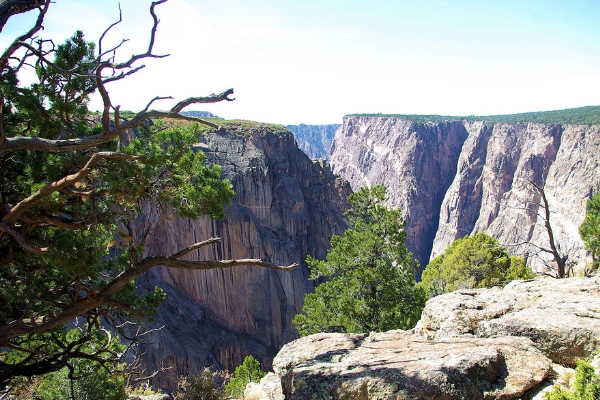 The steep, dizzying depths seen from Chasm View