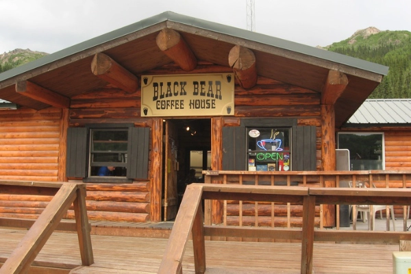 A quick coffee and bite to eat at the Black Bear Coffee House