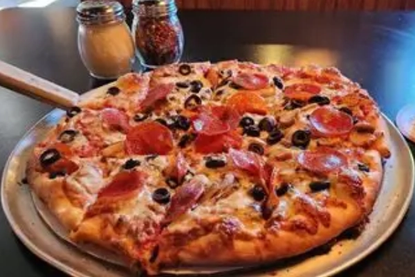 A pizza from the funky, beachy Flamingo Pizza of Miller