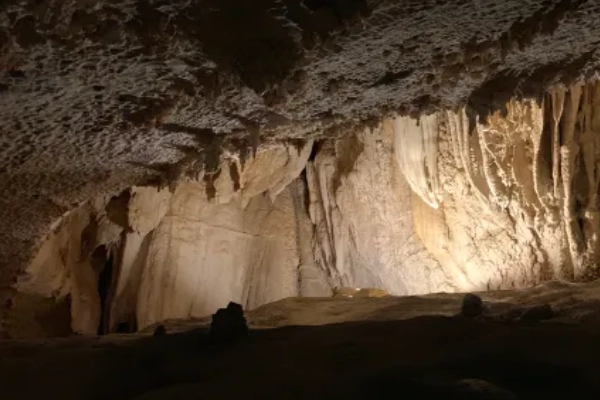 Stalactites and other formations inside Boyden Cavern