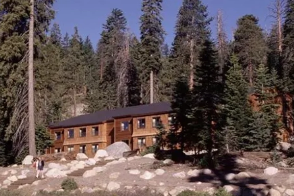 The rustic elegance of Wuksachi Lodge