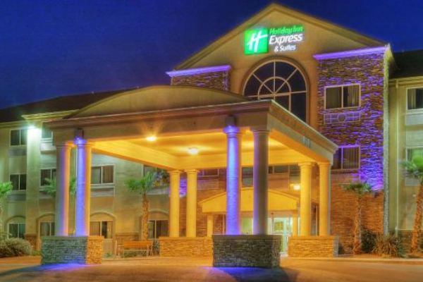 A comfortable and modern Holiday Inn Express
